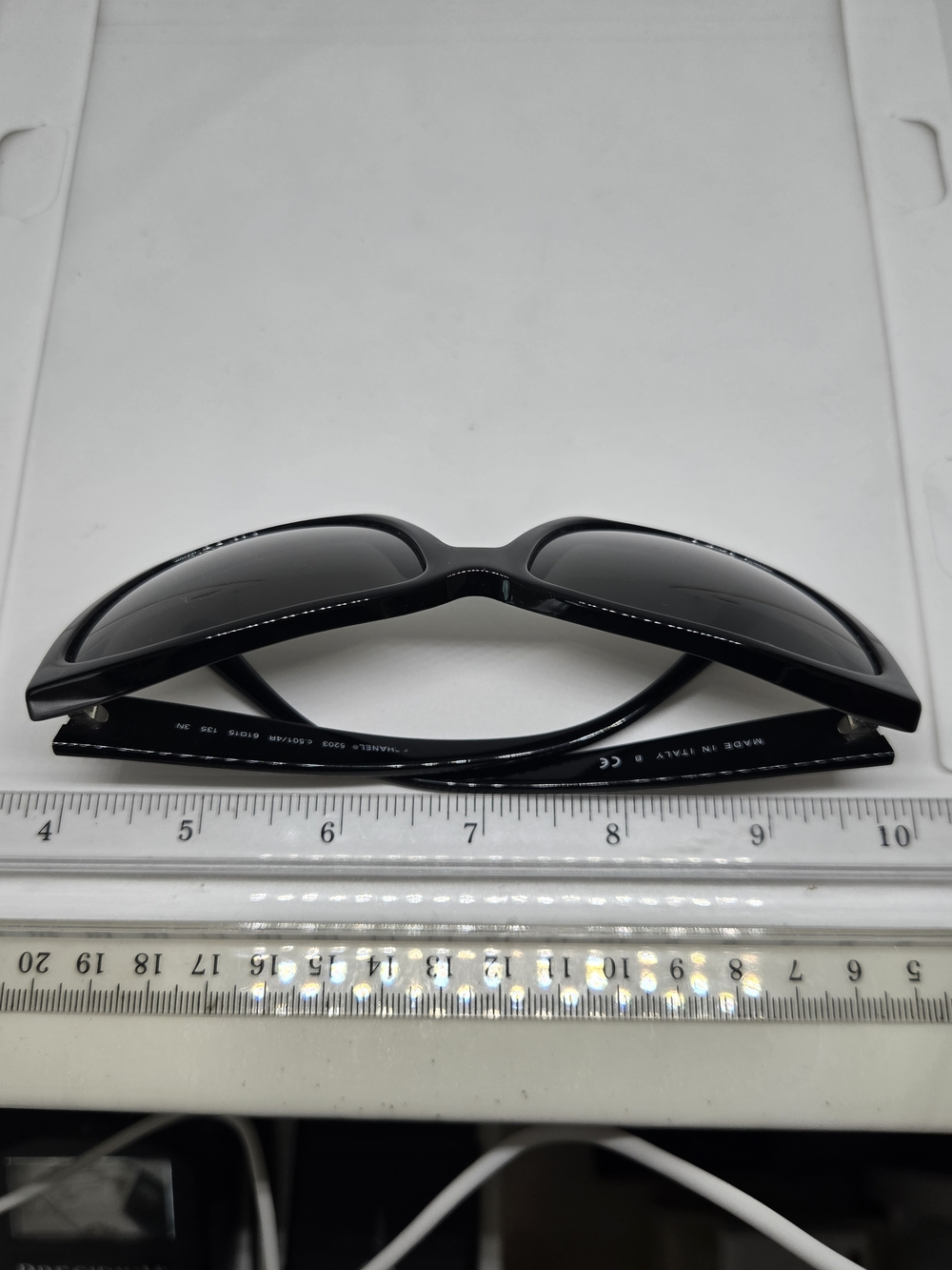 CHANEL Black Oversized Women's Sunglasses With COA - Picture 5 of 16